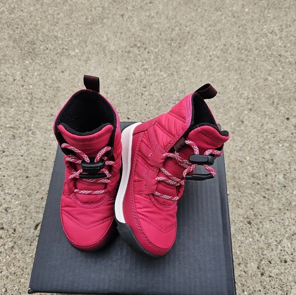 Sorel Whitney waterproof boots toddler girls size 8, 9 and 10 - Picture 6 of 9